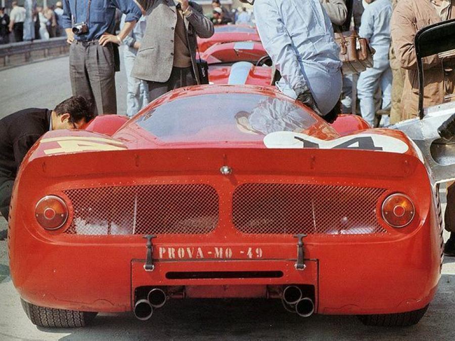  Ferrari 330 P3 1966 года  (фото 14 из 19)